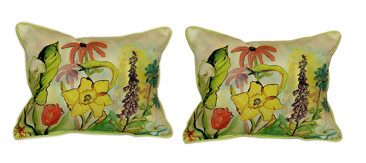 Pair of Betsy Drake Betsy’s Garden Large Indoor/Outdoor Pillows